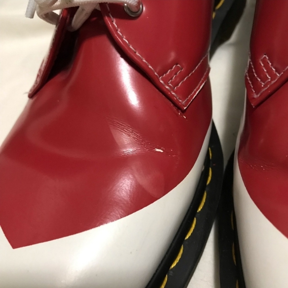 Dr. Martens White with heart Leather Oxford Shoe - Picture 4 of 6